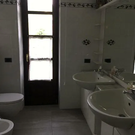 Kwatera prywatna Agri Nelle Langhe *